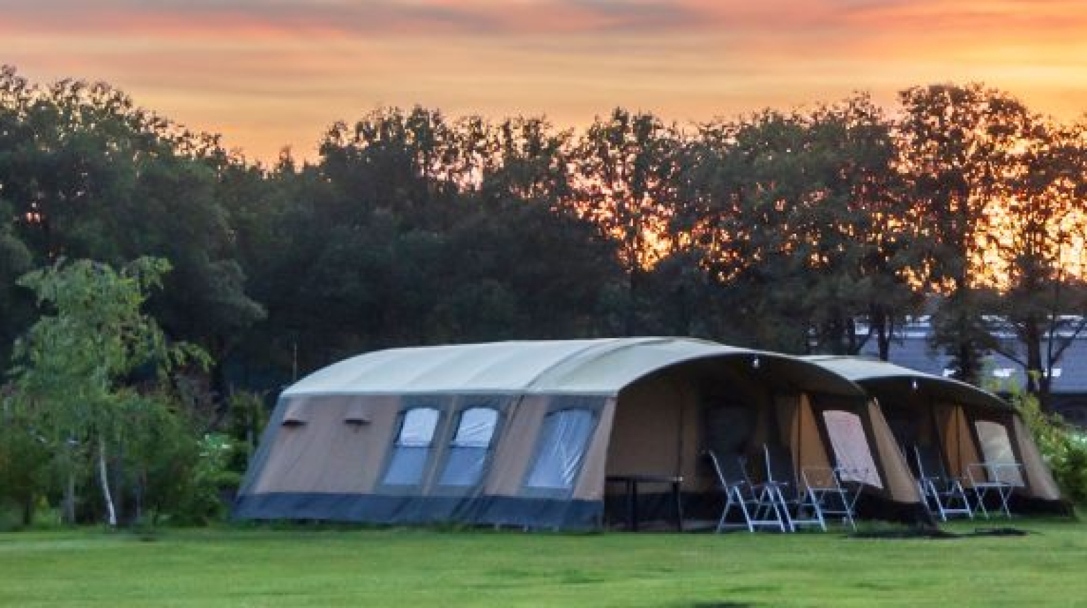 10 mooie camperplaatsen in Nederland